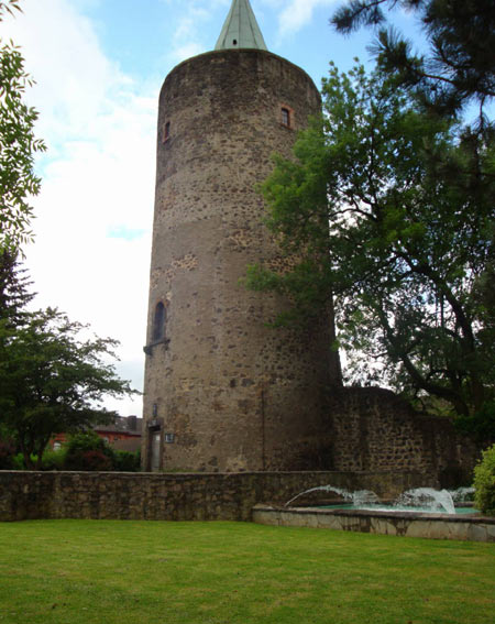 Der Diebsturm, ehemals Stadtbefestigung, heute Aussichtsturm