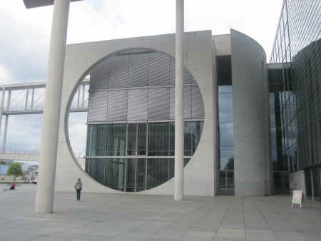 M.-E.-Lüders-Haus