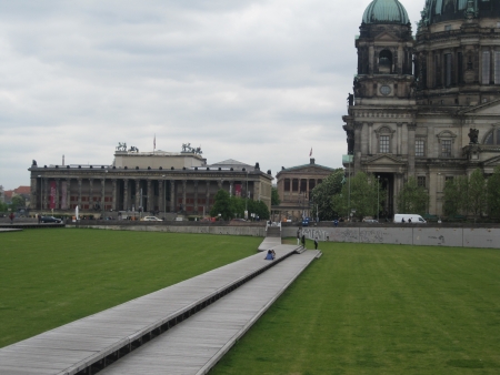 Schloßplatz mit Berliner Dom